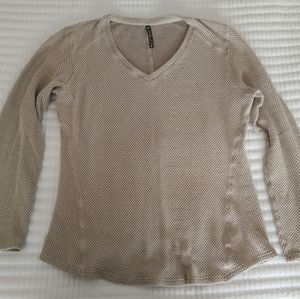 Kuhl knit sweater